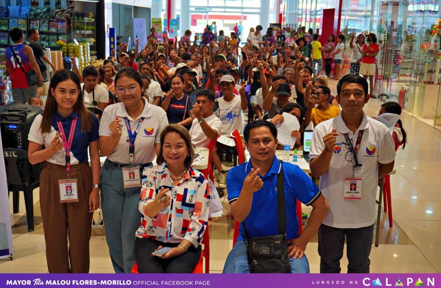 1 Milyong pisong pondo mula kaya Sen. Lito Lapid, ipinagkaloob para sa mga Calapeño sa pamamagitan ni Mayor Marilou F. Morillo at ng programang AICS ng DSWD