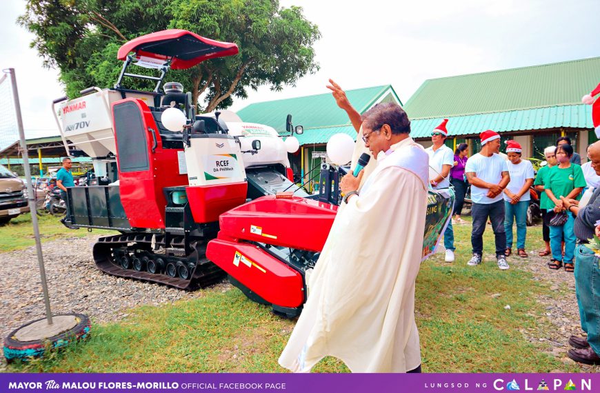 Tractor at Combine Harvester para sa mga magsasaka ng Brgy. Gulod, ipinagkaloob ni Mayor Malou Morillo