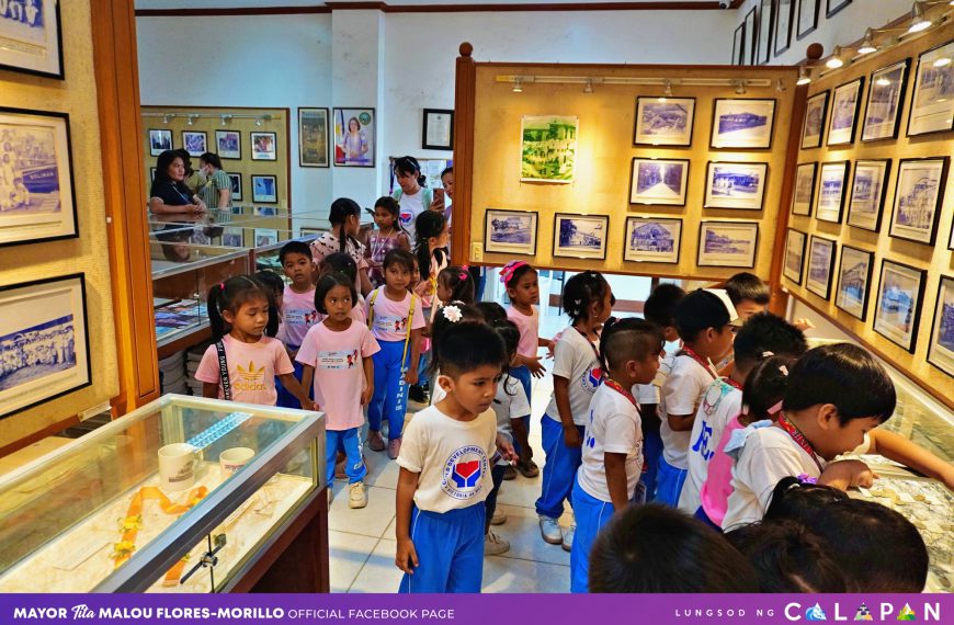 Calapan City Museum Visited By Students from Victoria, Ormin