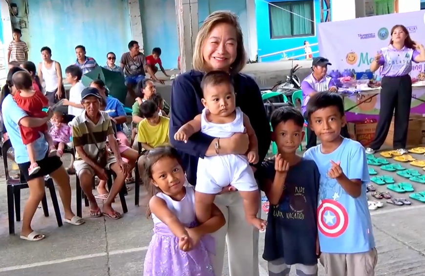 MALOUpit Na Ngiti, Kasama Kang Pinili