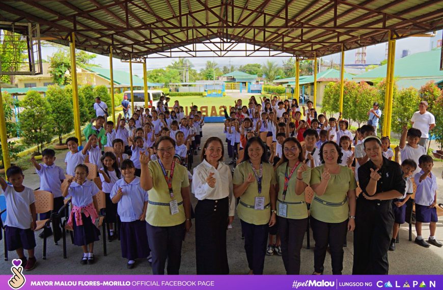 100 ARMCHAIRS PARA SA STA. ISABEL ELEMENTARY SCHOOL!